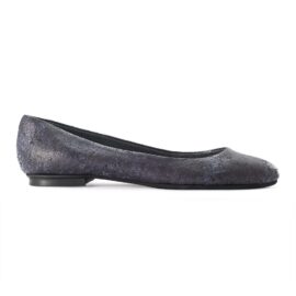 Blue leather pointy toe ballet flats